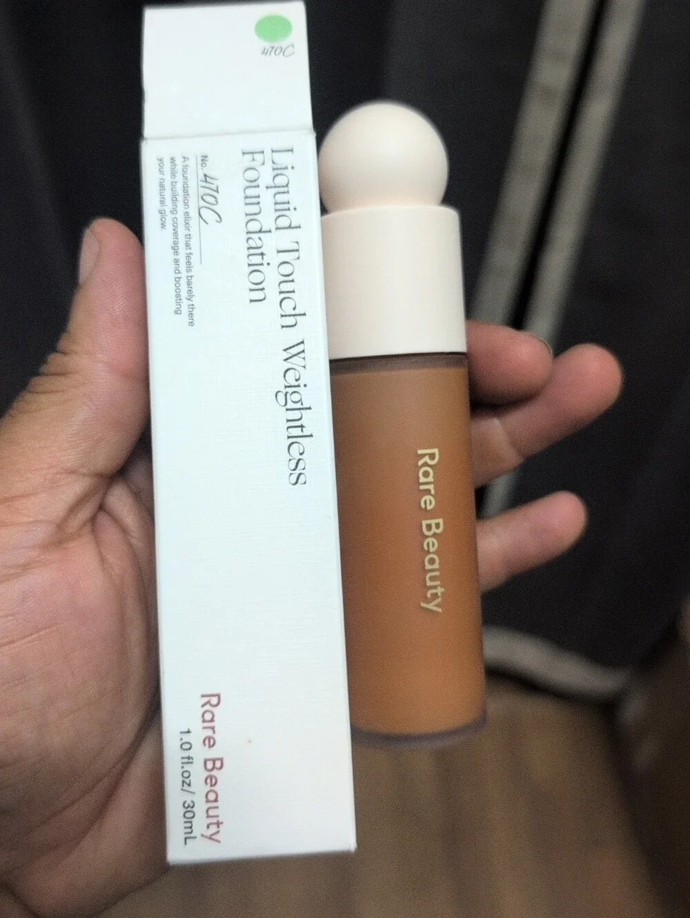 Rare Beauty Liquid Touch Weightless Foundation — 470C 30 mL
